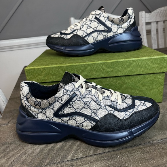 Gucci Other - GUCCI Rython GG Beige Monogram Blue Sz 10.5